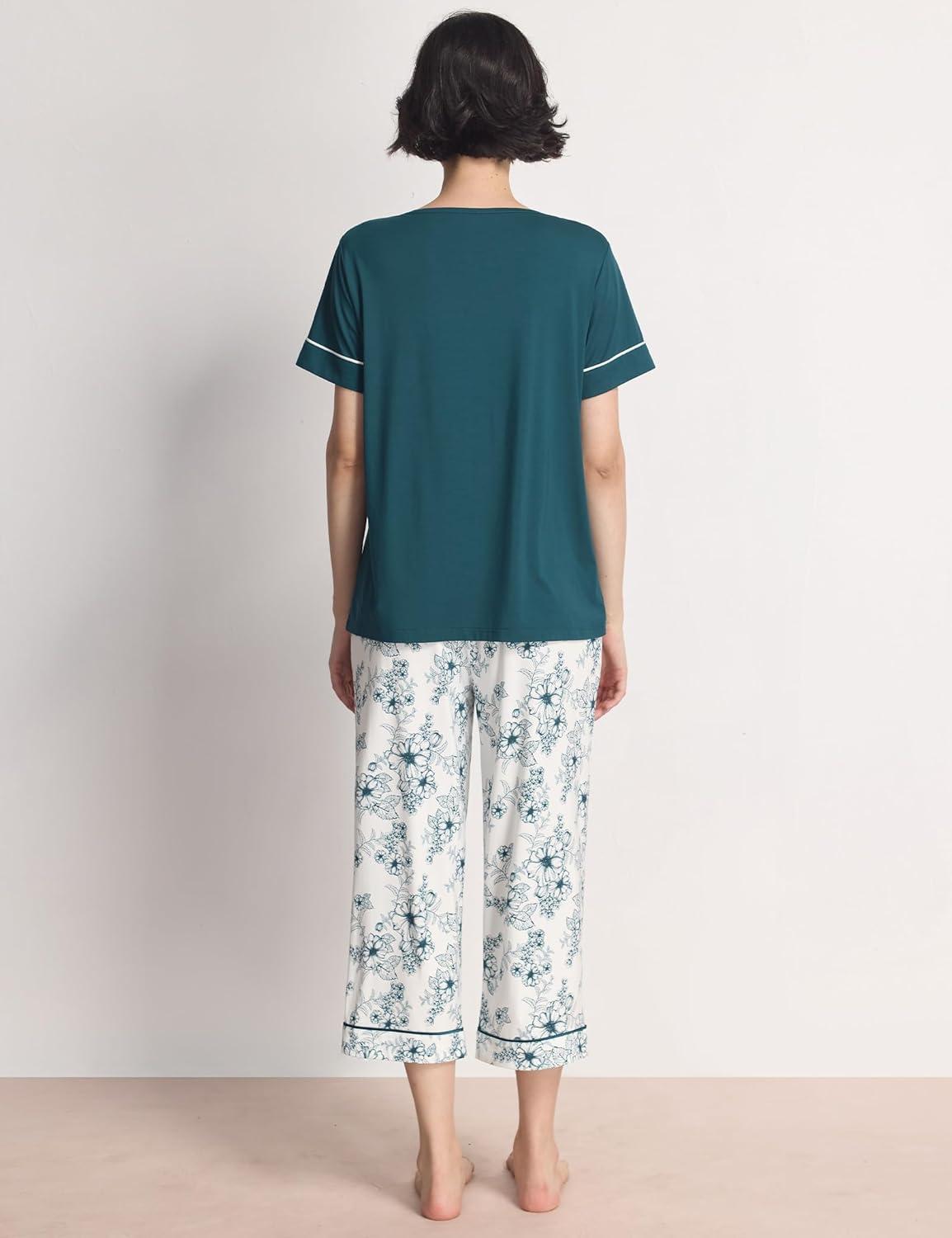 imageGYS Women Pajama Sets Bamboo Viscose Short Sleeve Top and Capri Pants 2 Piece Sleep SetInk Blue Floral
