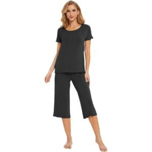 LazyCozy Womens Pajama Sets Viscose from Bamboo Pj Set Short Sleeve Top with Capri Pants Sleepwear 2 Piece Lounge Set(Dark Heather Grey)