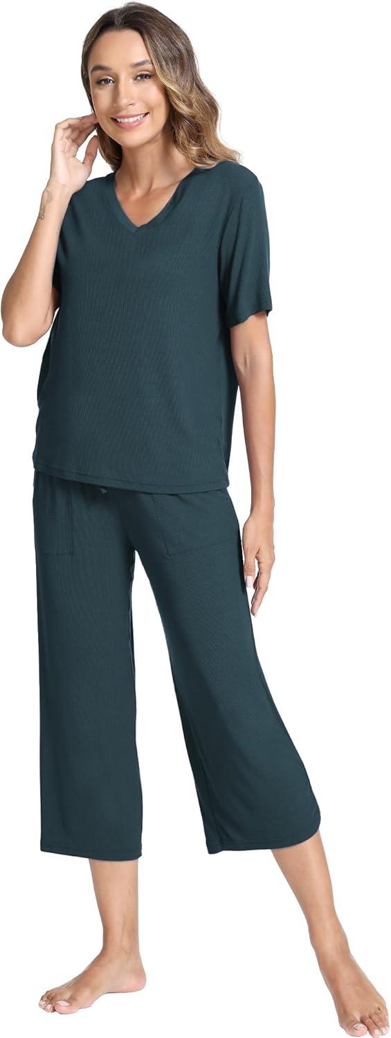 imageGYS Bamboo Viscose Sleep Sets for Women Short Sleeve VNeck Top and Capri Pants Pajama SetsInk Blue