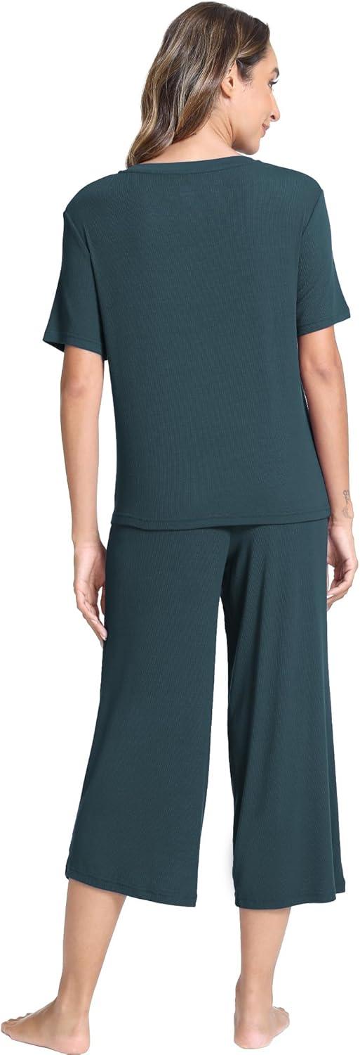 imageGYS Bamboo Viscose Sleep Sets for Women Short Sleeve VNeck Top and Capri Pants Pajama SetsInk Blue