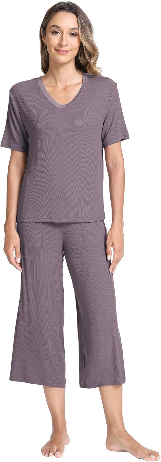 imageGYS Bamboo Viscose Sleep Sets for Women Short Sleeve VNeck Top and Capri Pants Pajama SetsPurplish Grey