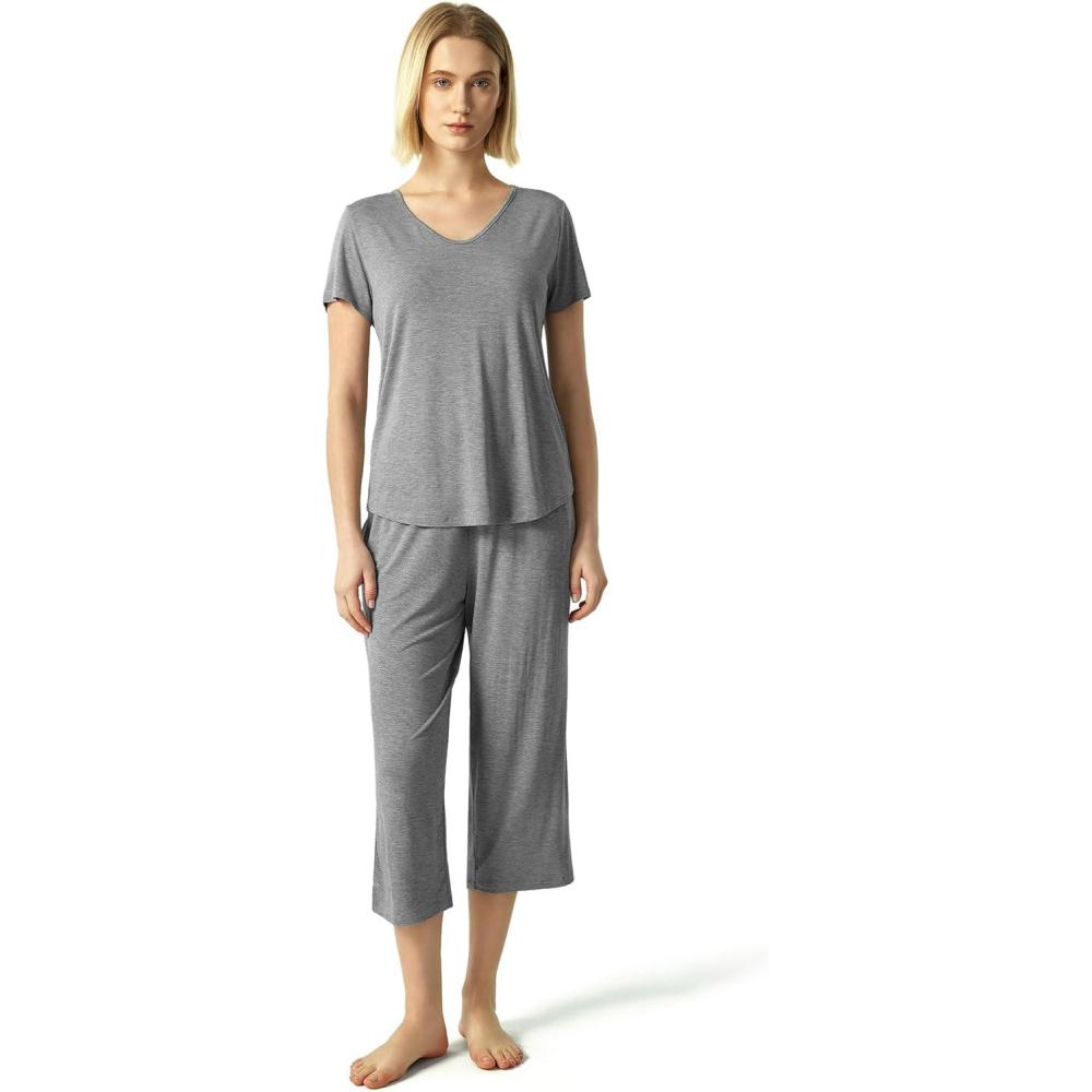 imageGYS Bamboo Viscose Women Pajama Sets Short Sleeve Top and Capri Pants 2 Piece Casual Lounge SetsHeather Grey