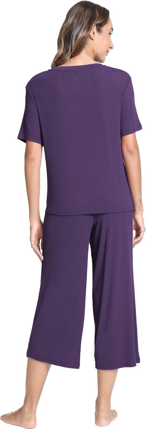 imageGYS Bamboo Viscose Sleep Sets for Women Short Sleeve VNeck Top and Capri Pants Pajama SetsPurple