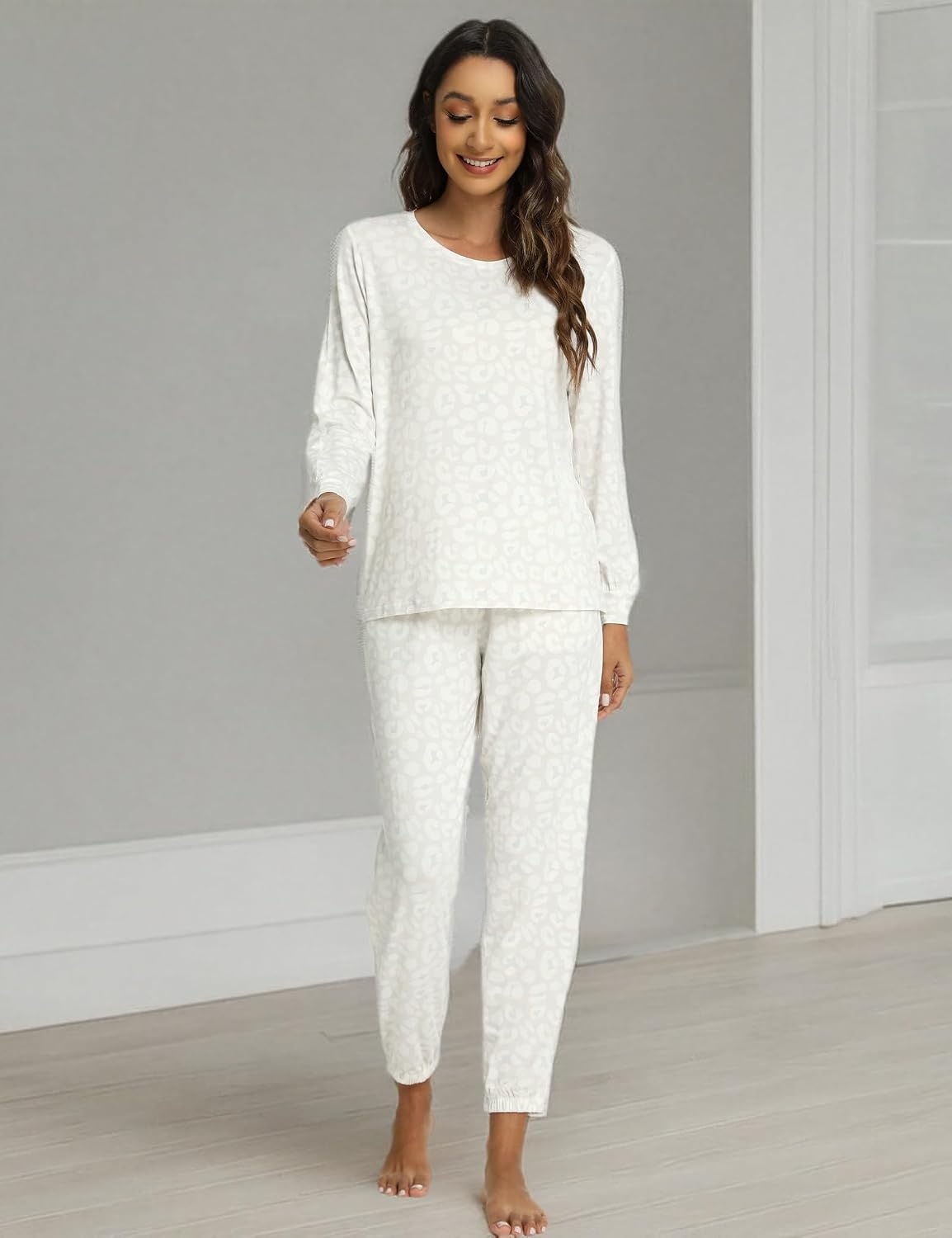 image:imageGYS Bamboo Viscose Cooling Long Sleeve Pajamas for WomenOat Leopard